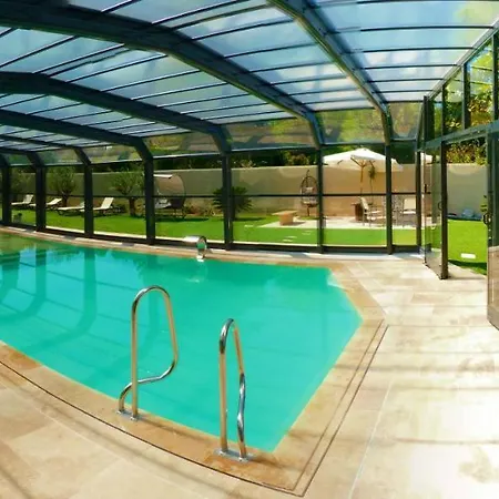 Holiday home Au Murmure De La Sorgue *