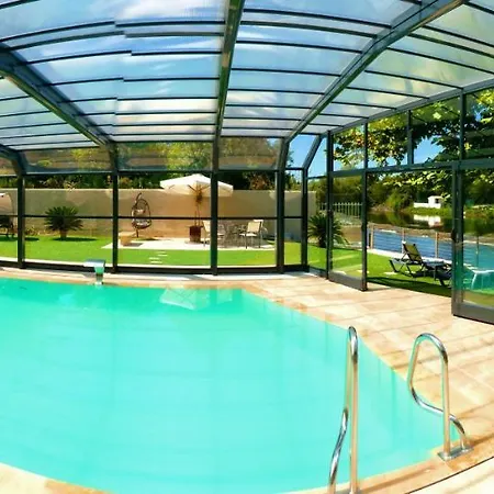 Au Murmure De La Sorgue Holiday home *