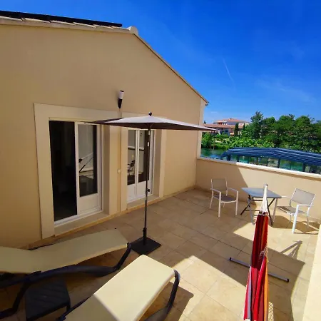 Au Murmure De La Sorgue Holiday home L'Isle-sur-la-Sorgue