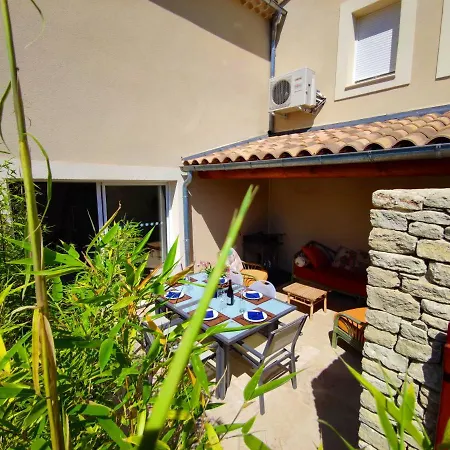 Holiday home Au Murmure De La Sorgue