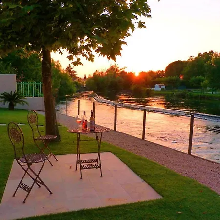Au Murmure De La Sorgue Holiday home L'Isle-sur-la-Sorgue