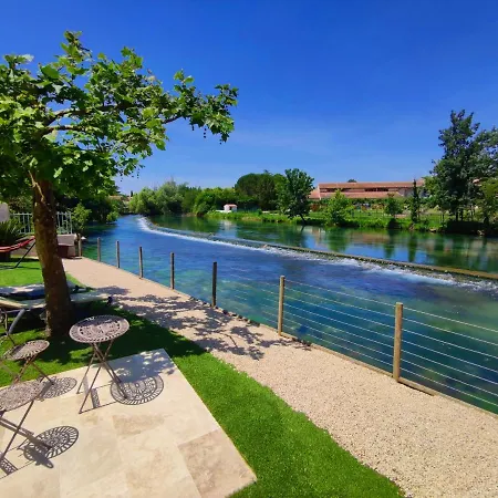 Holiday home Au Murmure De La Sorgue